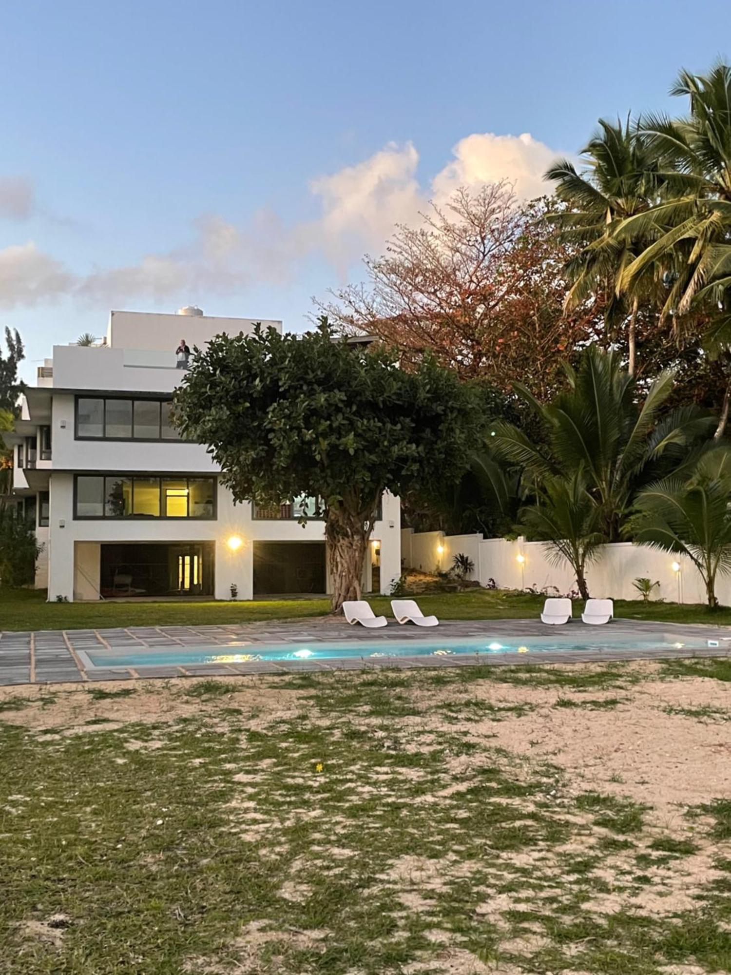 Appartement De Luxe Sur La Plage Riambel Ngoại thất bức ảnh