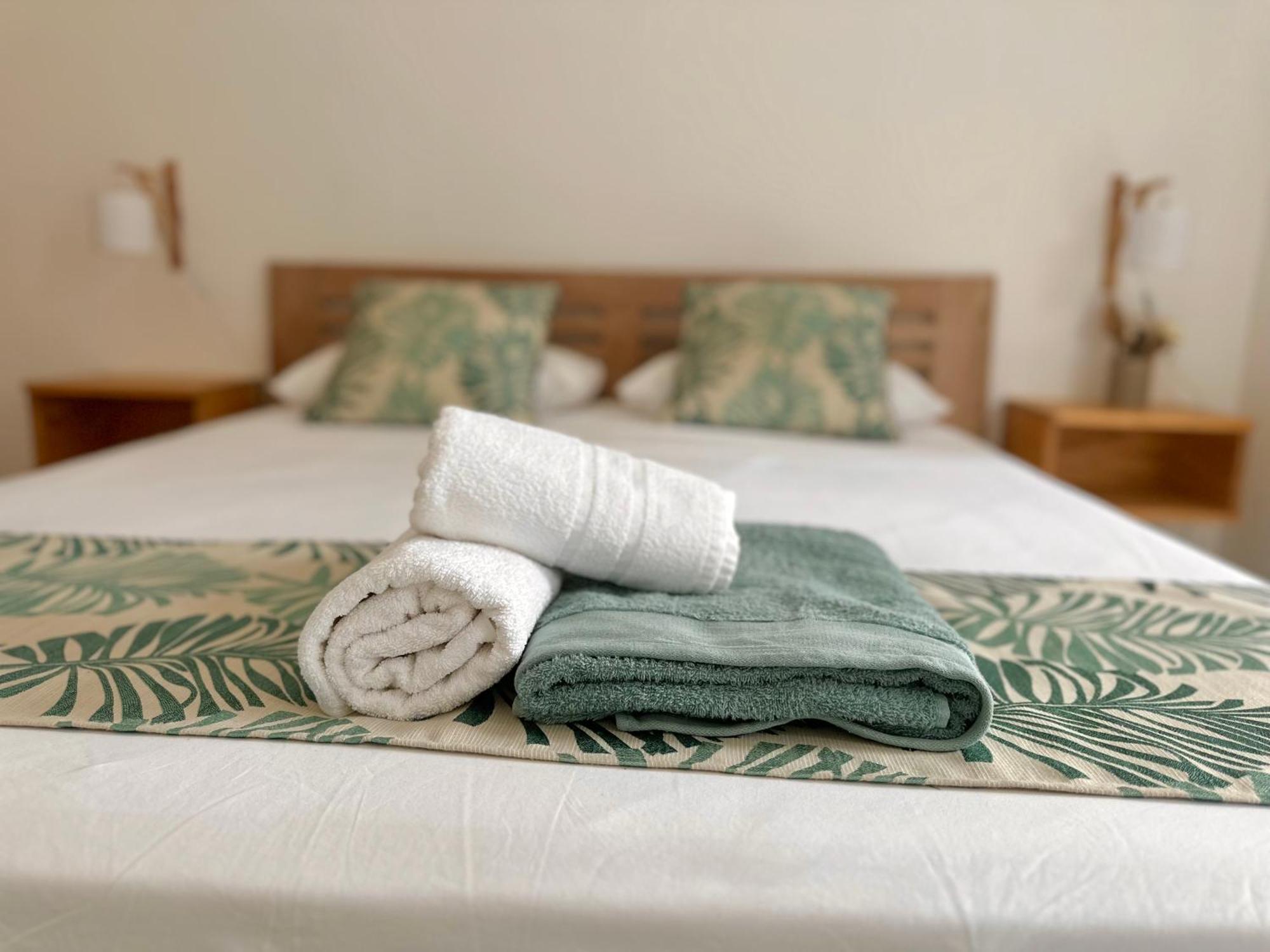 Appartement De Luxe Sur La Plage Riambel Ngoại thất bức ảnh